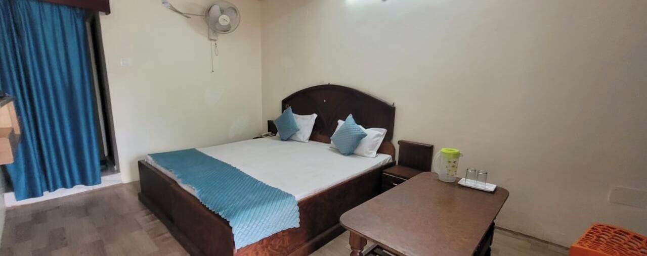Photo of Bedroom in Kausani