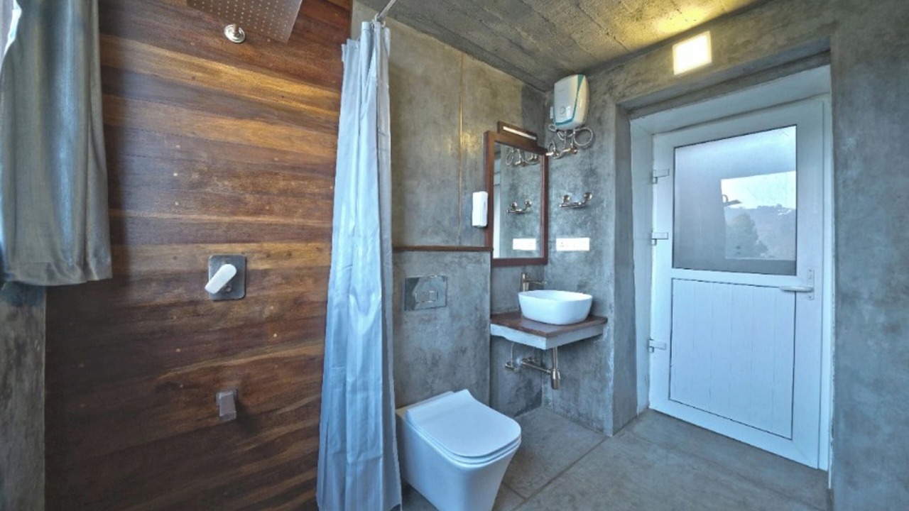 Photo of Bathroom in Kodaikanal