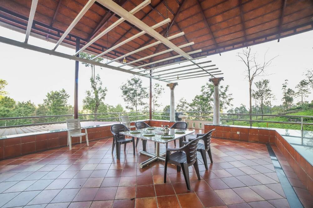 Photo of Patio Balcony in Kotagiri