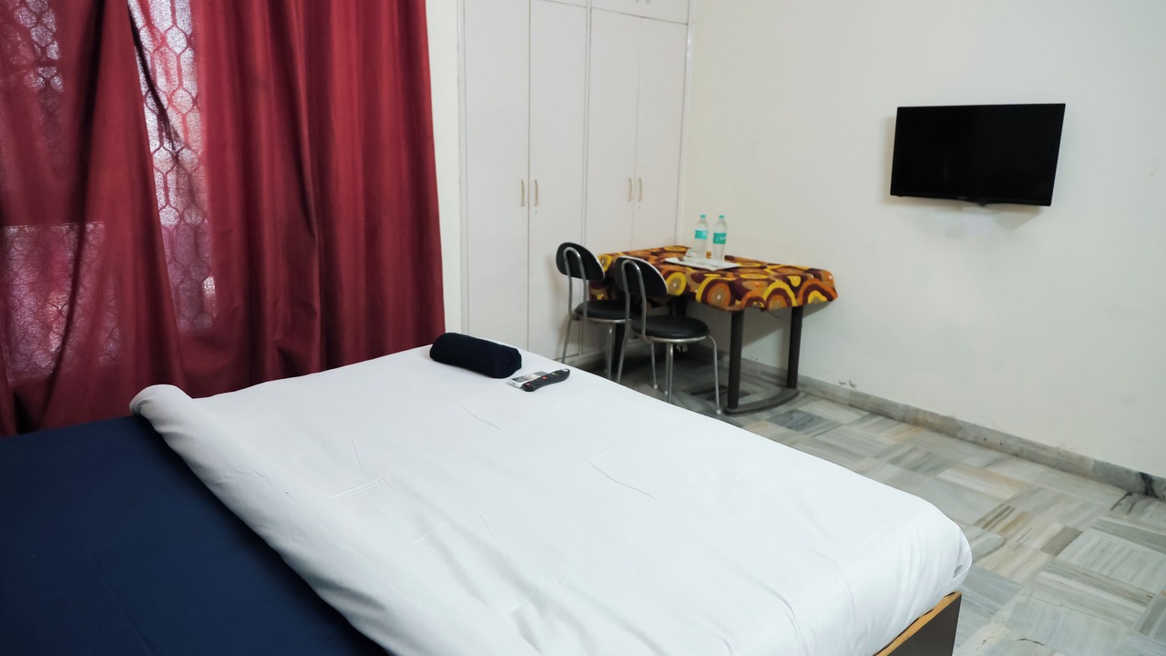 Photo of Bedroom in Lajpat Nagar