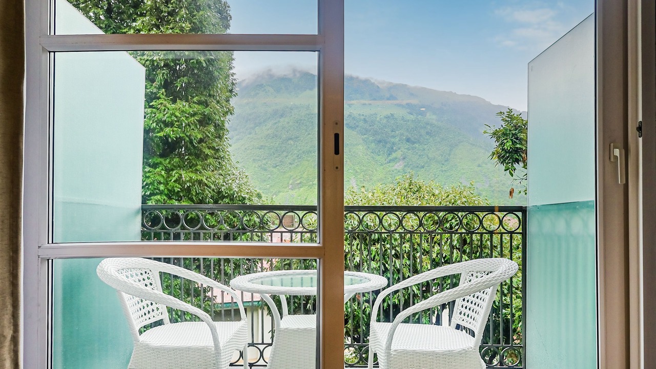 Photo of Patio Balcony in Bhagsu Nag