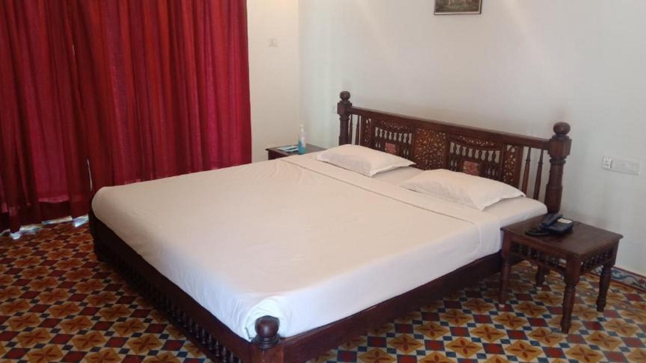 Photo of Bedroom in Karaikudi