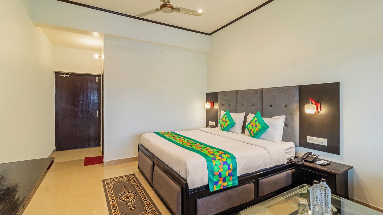 Photo of Bedroom in Bhimtal