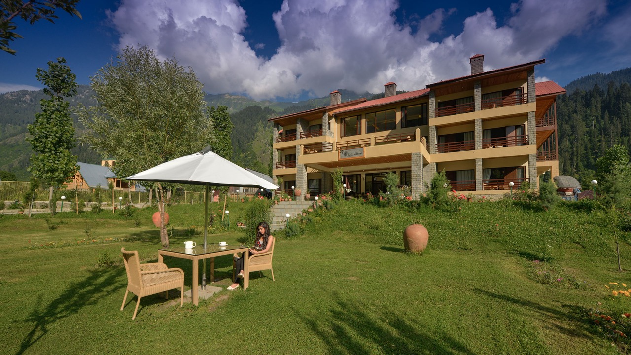 Photo of Outdoor in Gund