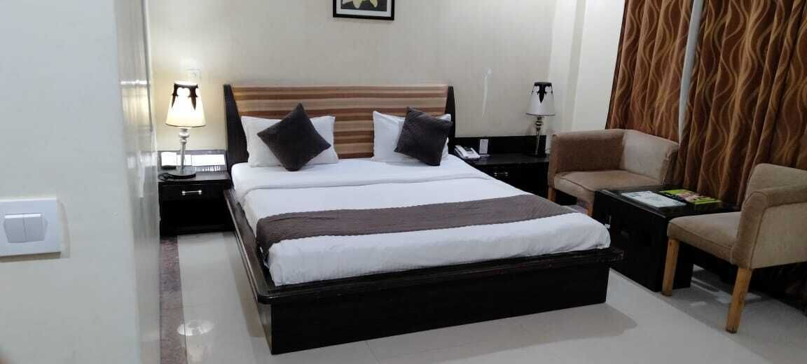 Photo of Bedroom in Industrial Area Phase I