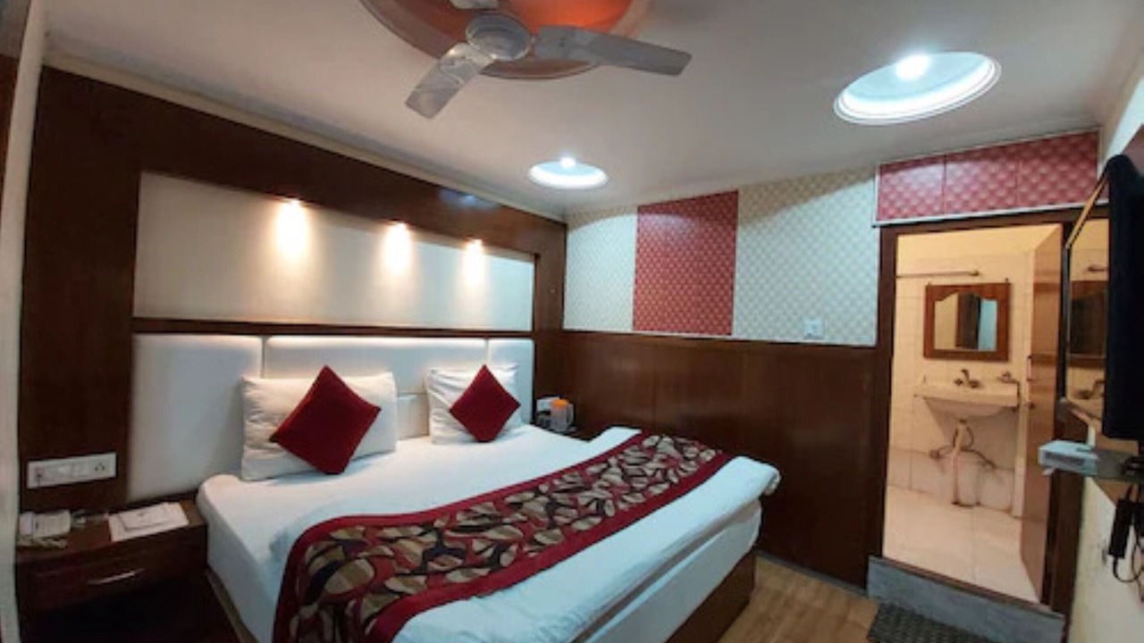 Photo of Bedroom in Nainital