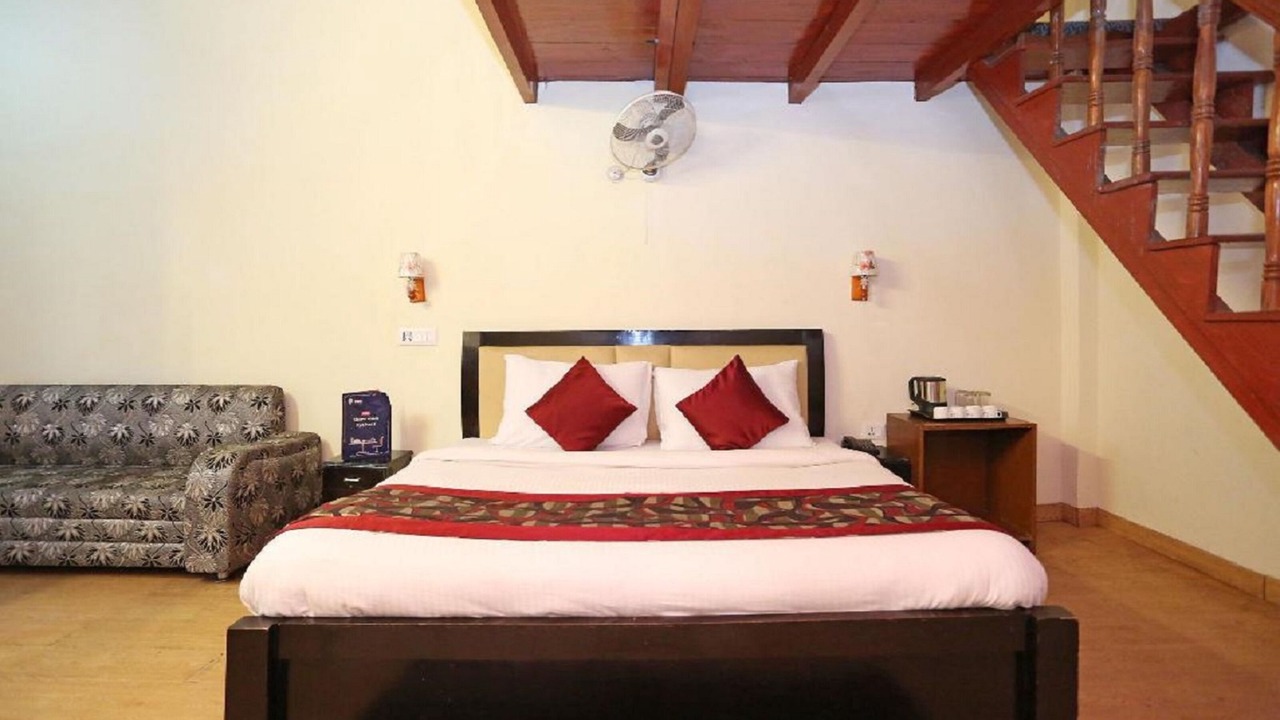 Photo of Bedroom in Nainital