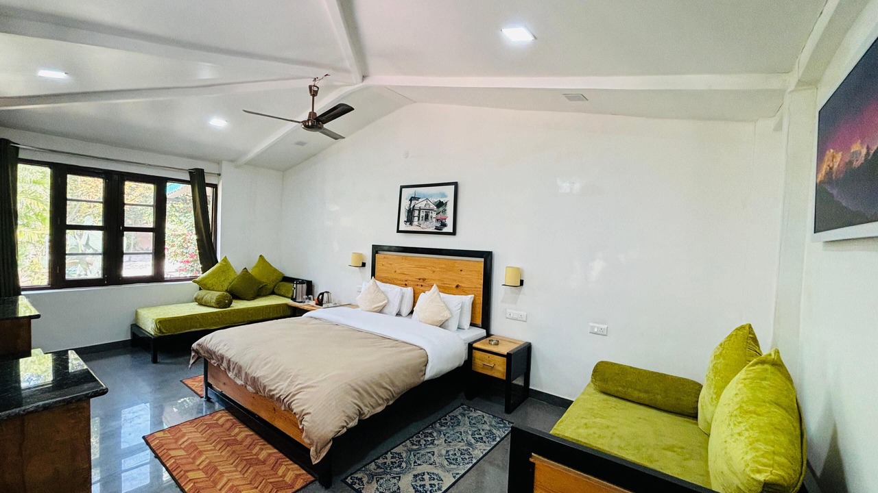 Photo of Bedroom in Ukhimath