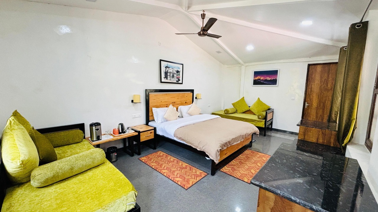 Photo of Bedroom in Ukhimath