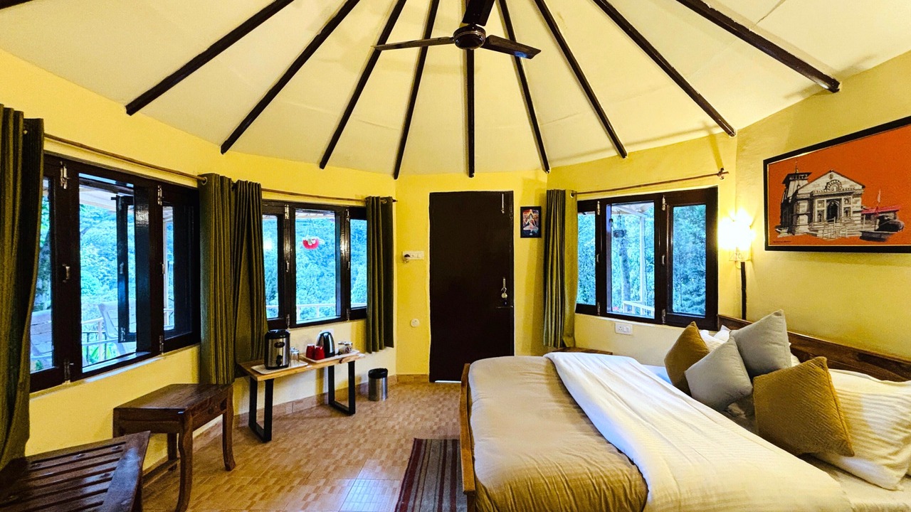 Photo of Bedroom in Ukhimath