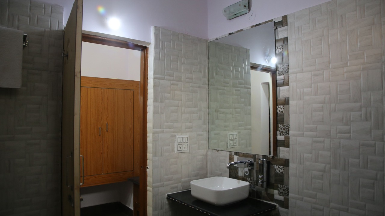 Photo of Bathroom in Tala