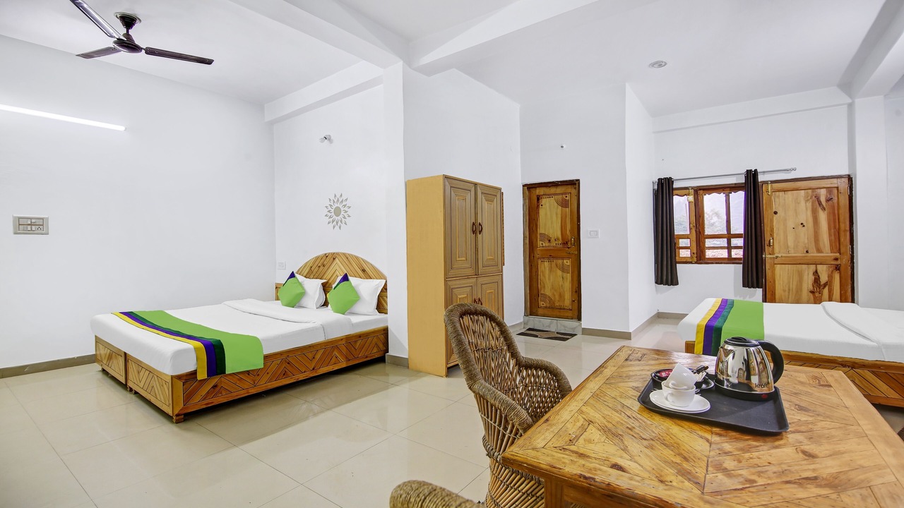 Photo of Bedroom in Kasol