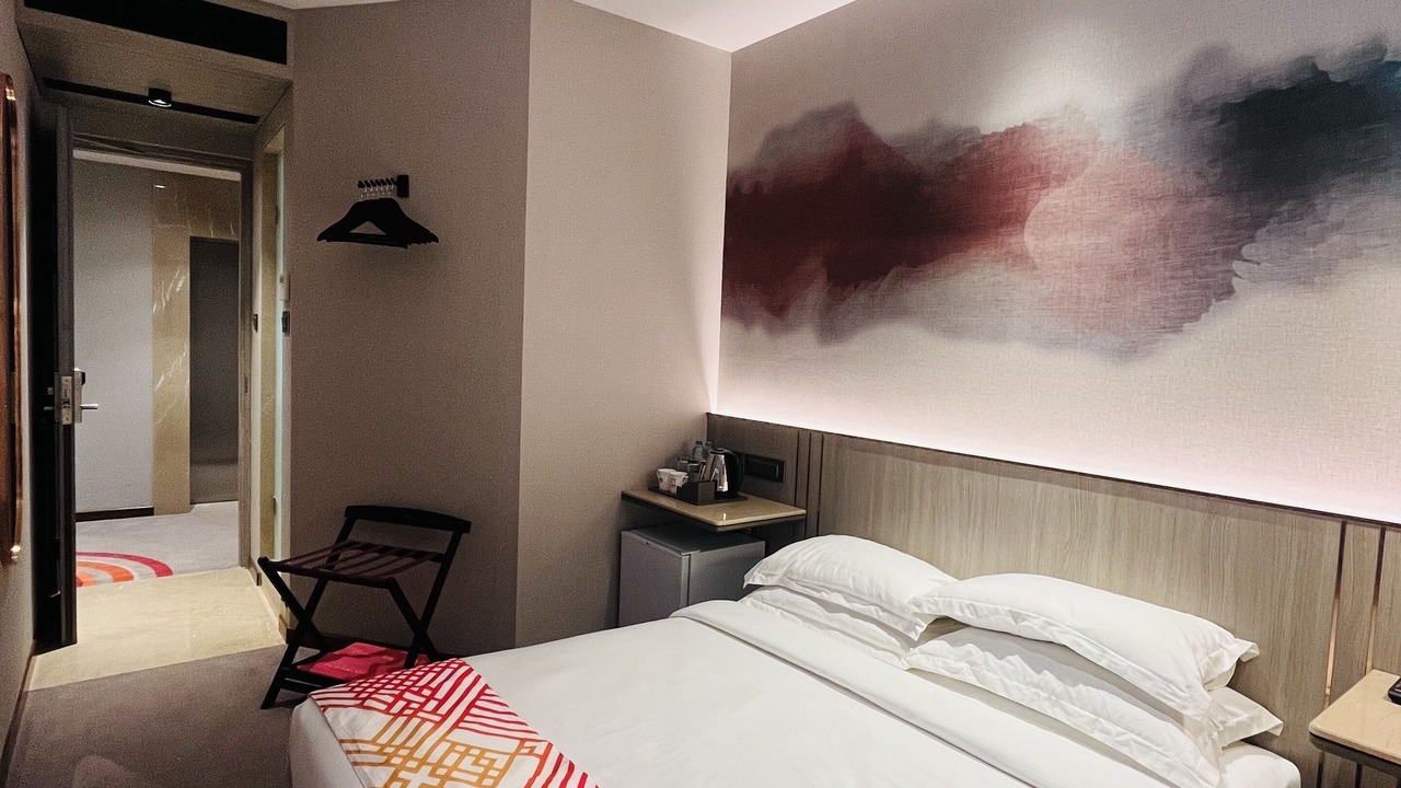 Photo of Bedroom in Goregaon East
