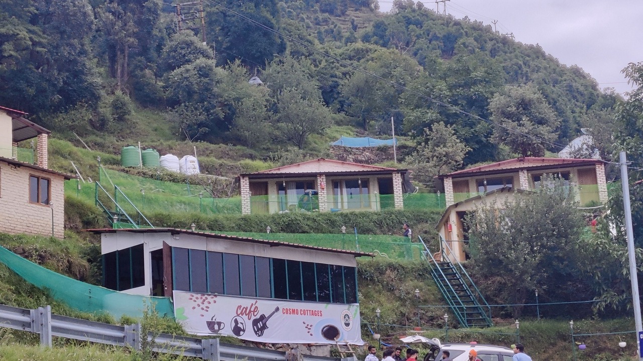 Photo of Others in Tehri