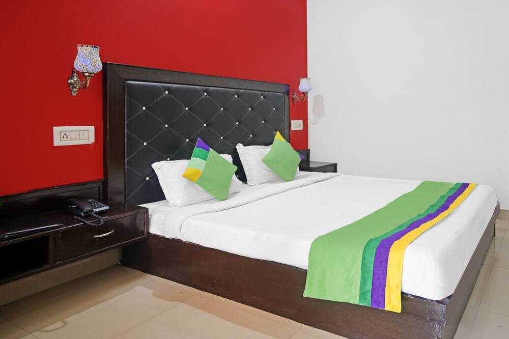 Photo of Bedroom in Kasol