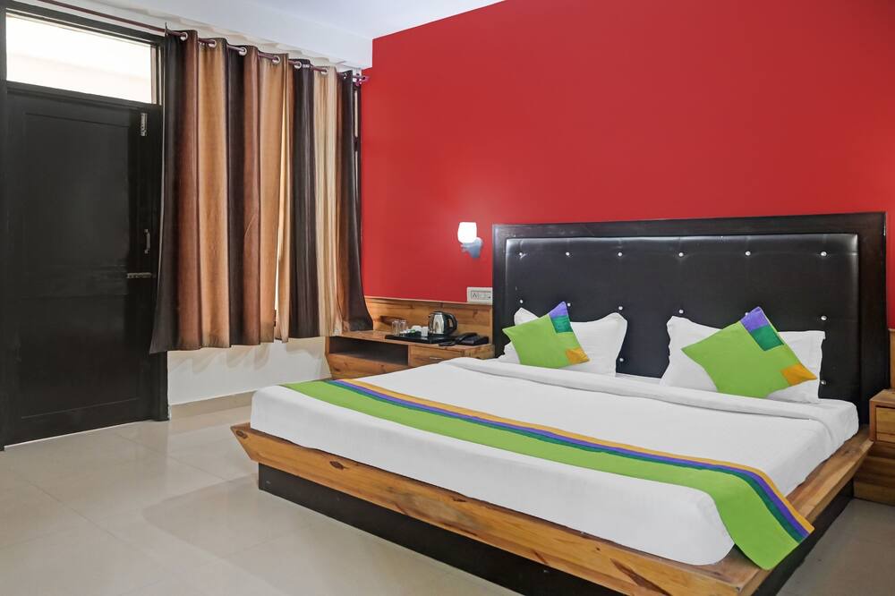 Photo of Bedroom in Kasol