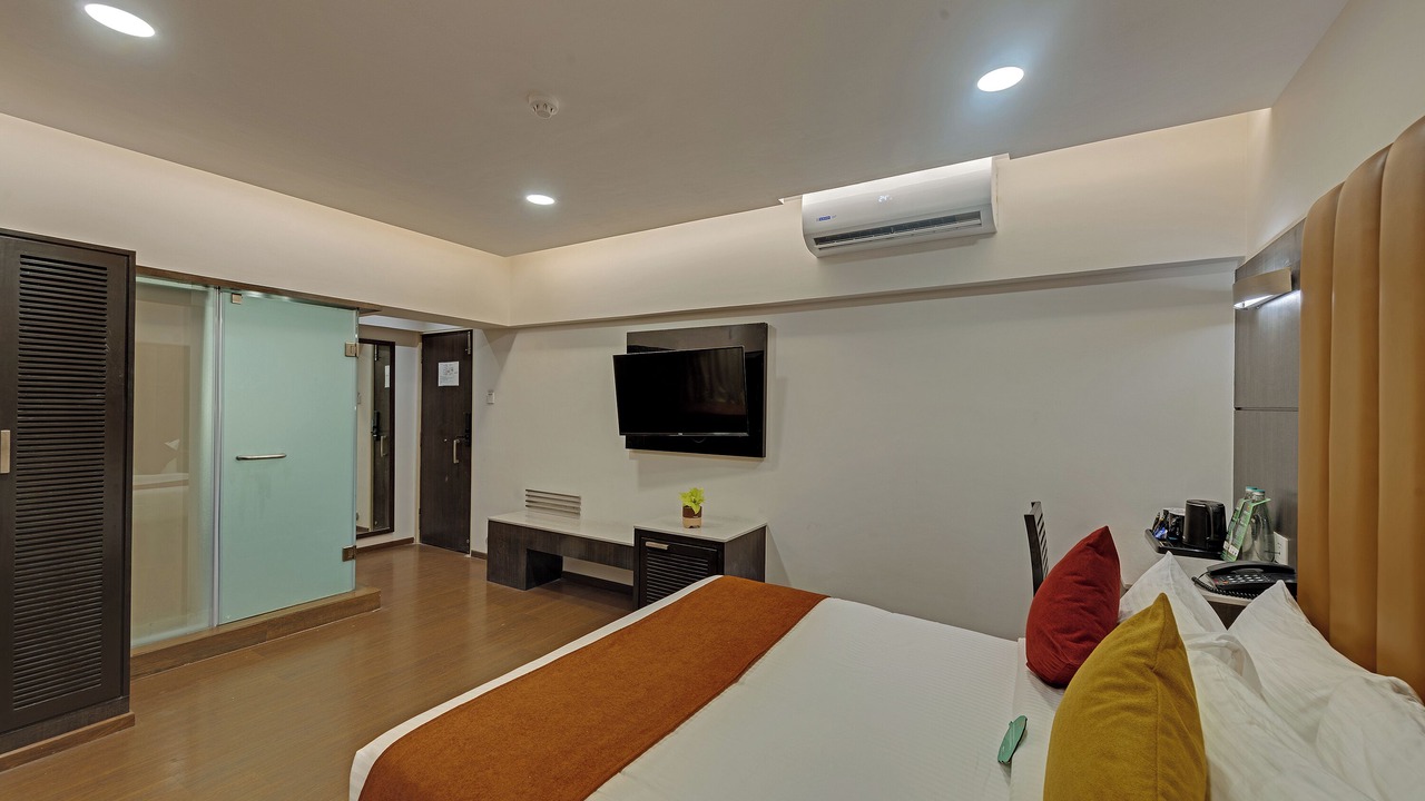Photo of Bedroom in Marol