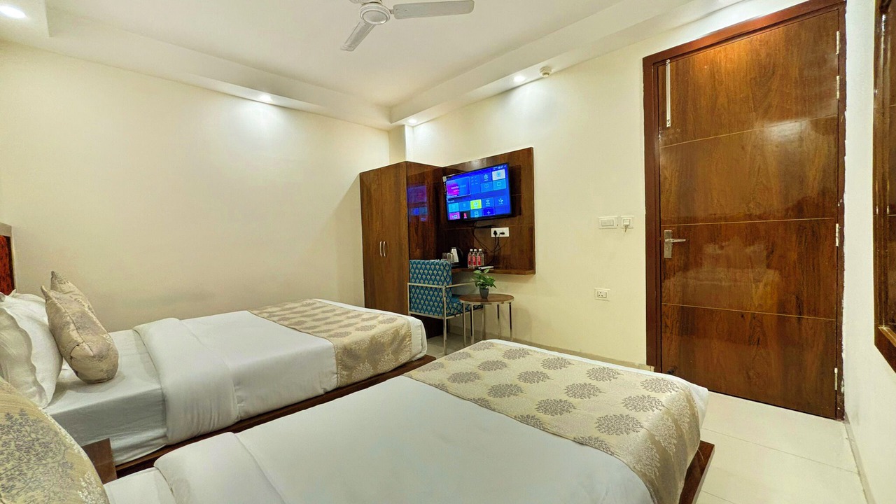 Photo of Bedroom in Mahipalpur