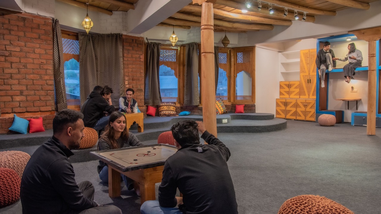 Photo of Livingroom in Shargole