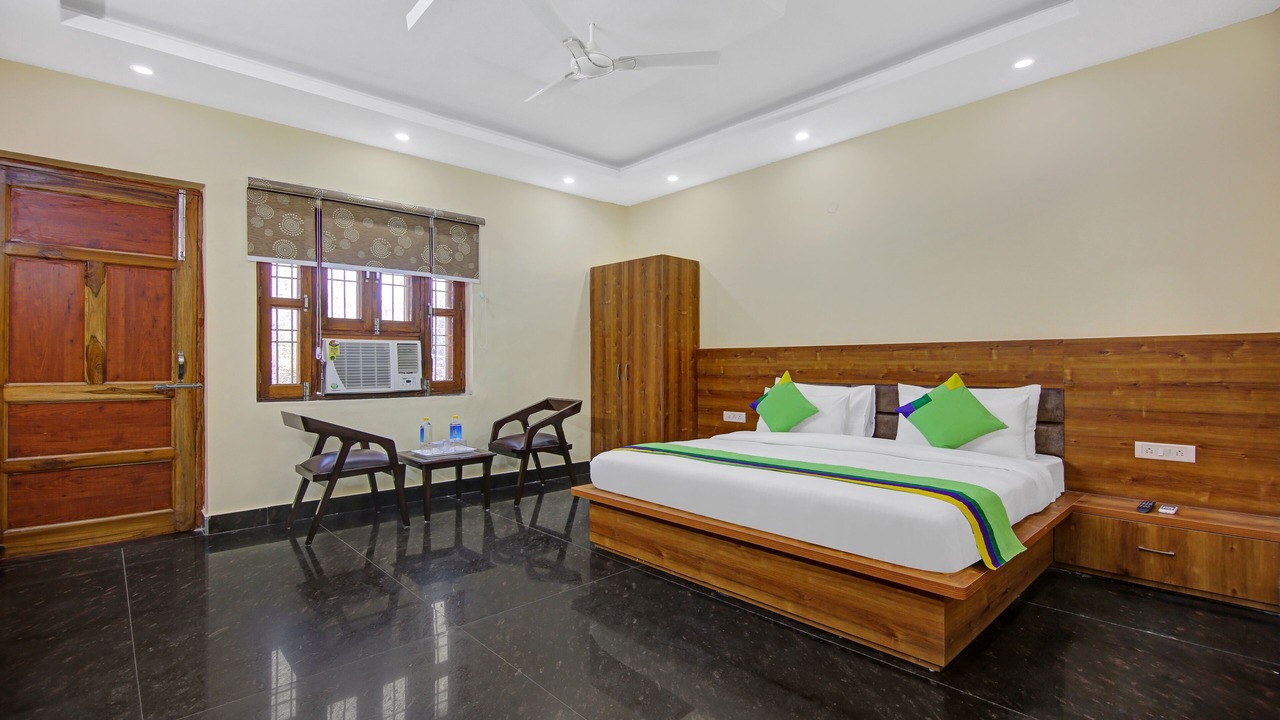 Photo of Bedroom in Noida