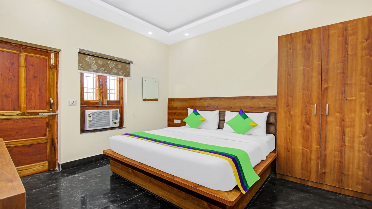 Photo of Bedroom in Noida