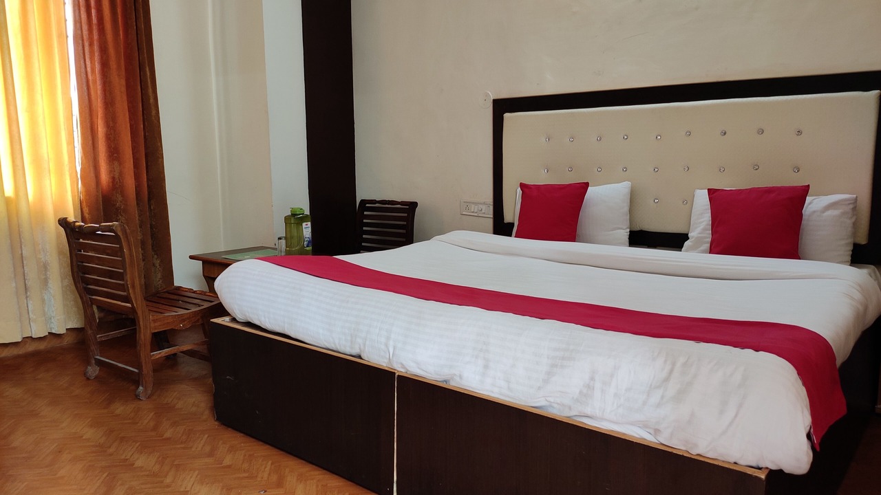 Photo of Bedroom in Fatehpur
