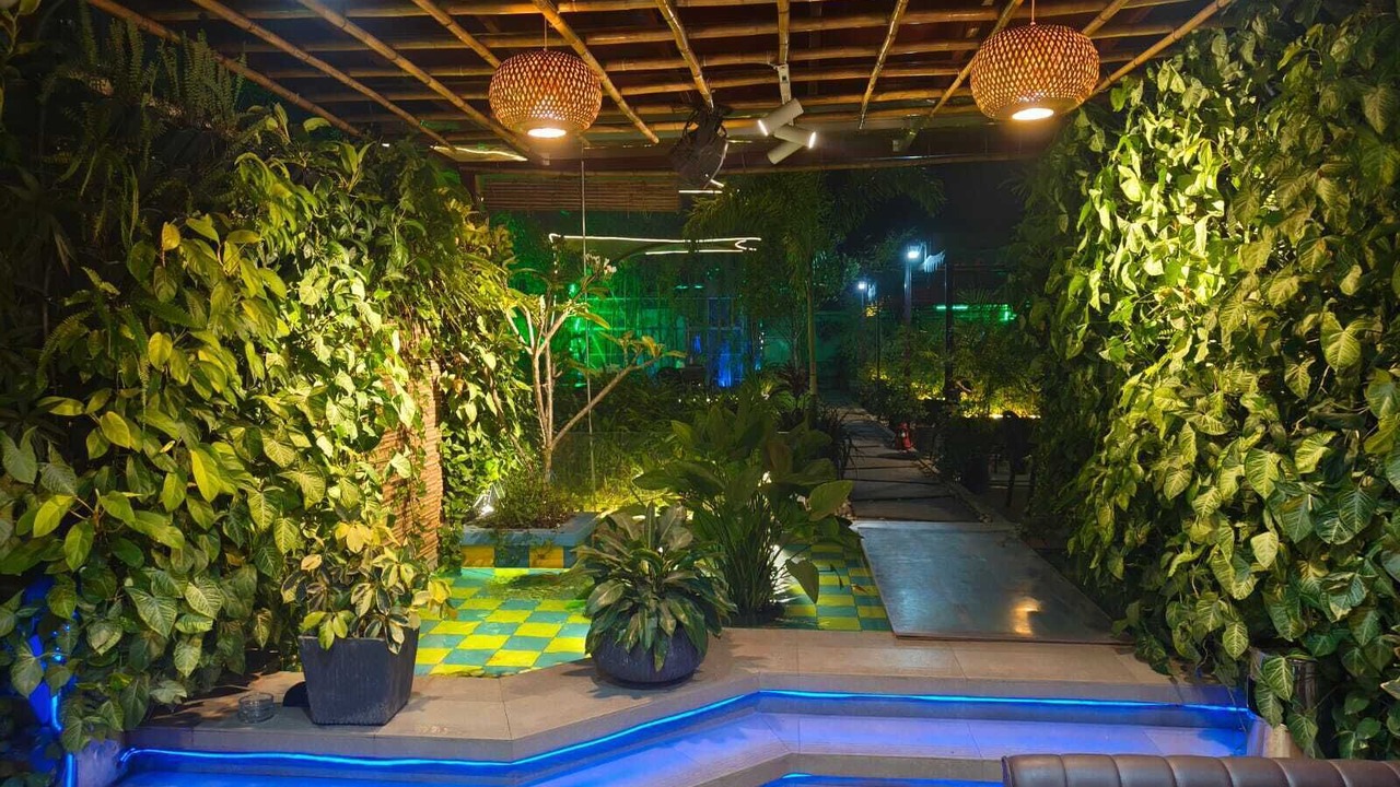 Photo of Patio Balcony in Dhaka