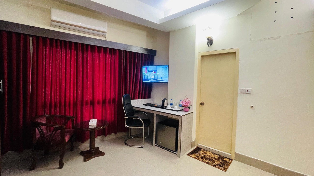 Photo of Bedroom in Dhaka