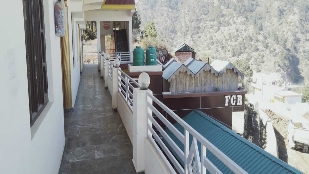 Photo of Patio Balcony in Chamba