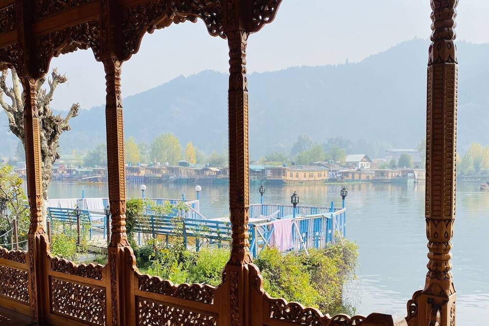 Photo of Outdoor in Dal Lake