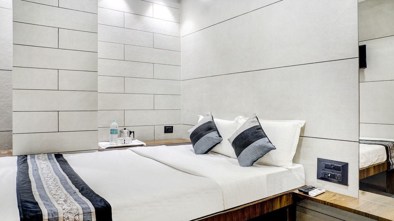Photo of Bedroom in Dadar