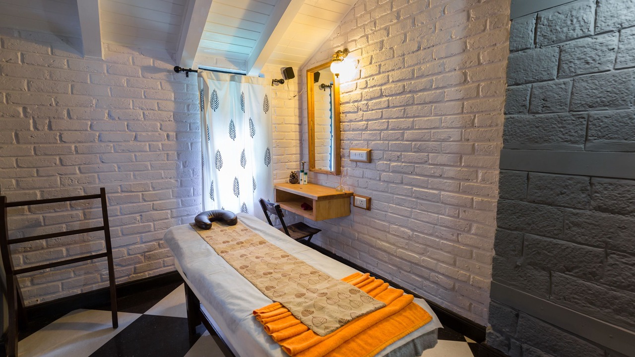 Photo of Bedroom in New Manali