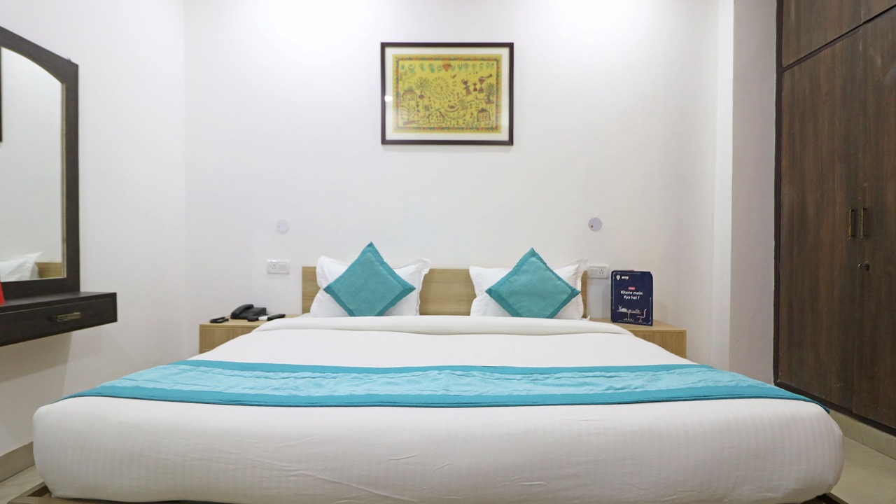 Photo of Bedroom in Sector 27