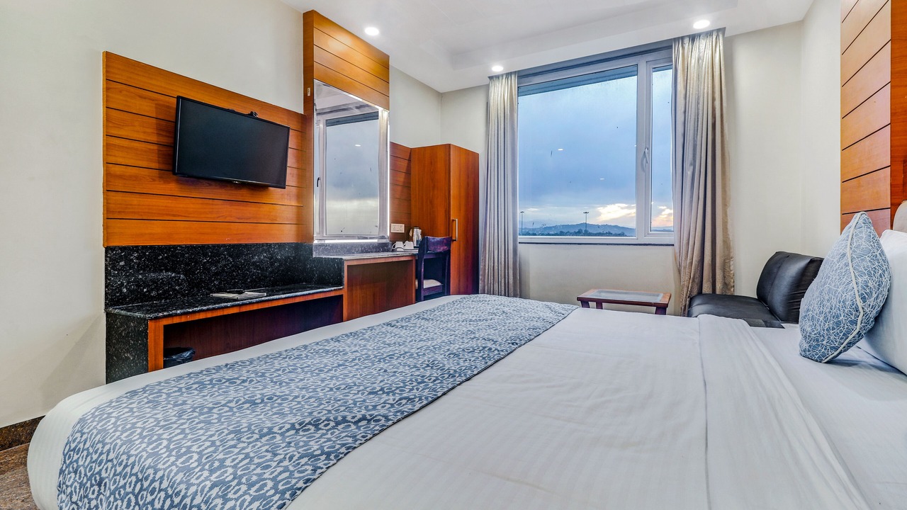 Photo of Bedroom in Katra