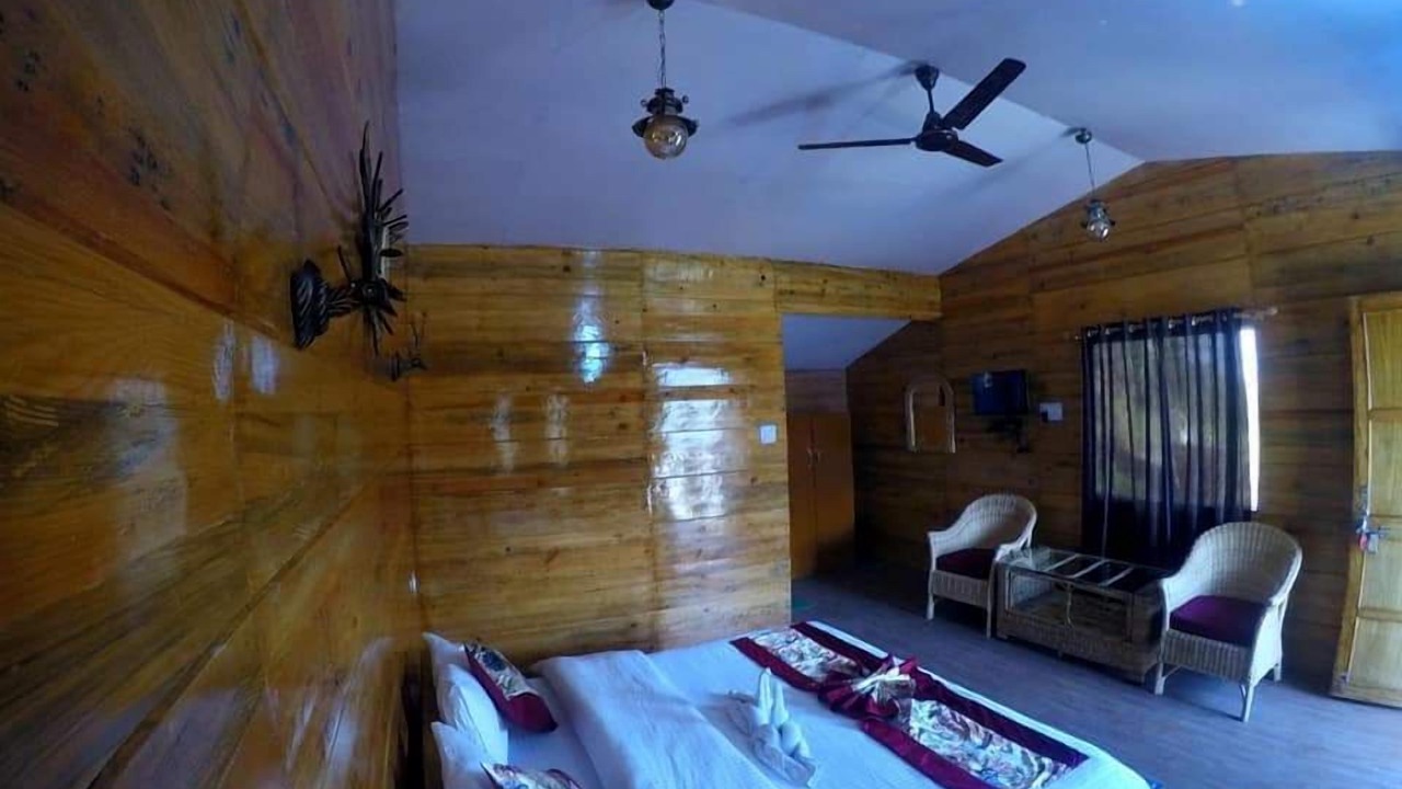 Photo of Bedroom in Guptkashi