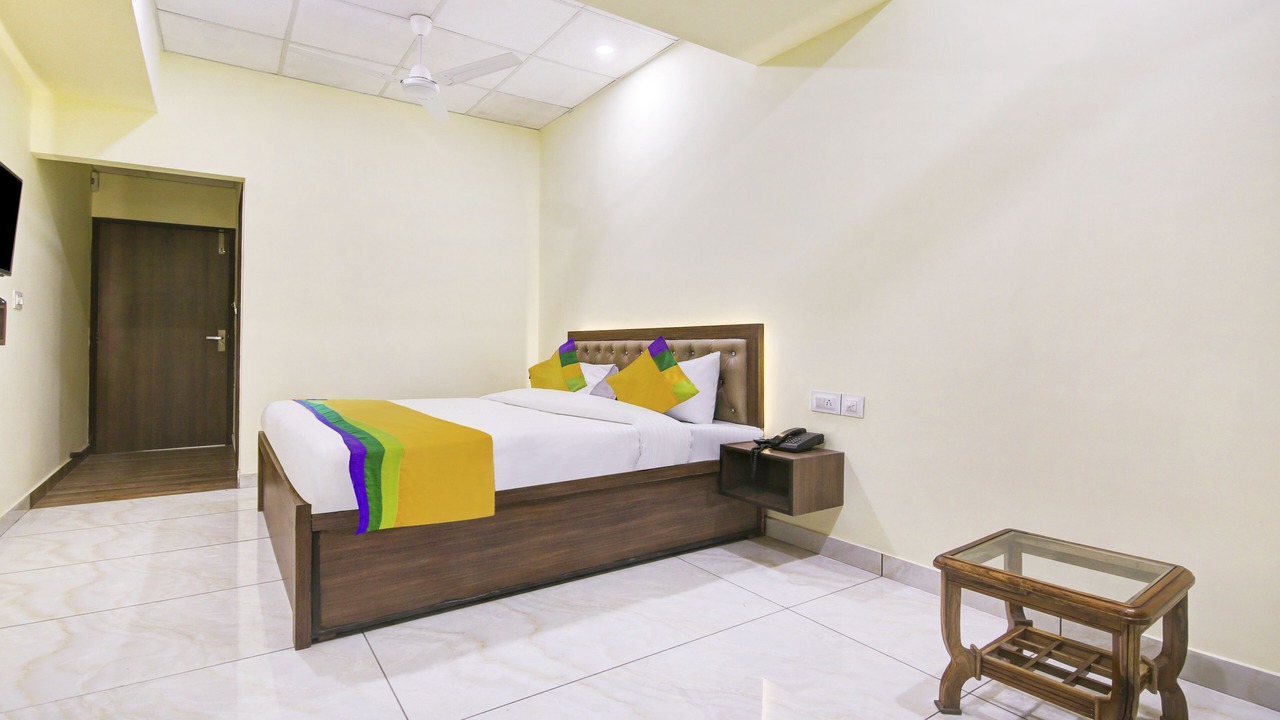 Photo of Bedroom in Jalandhar
