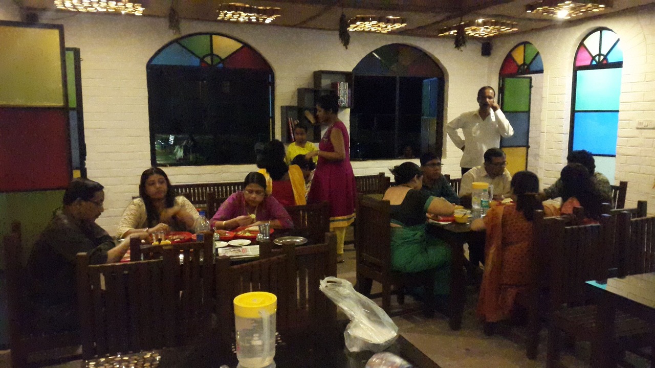 Photo of Others in Daronda