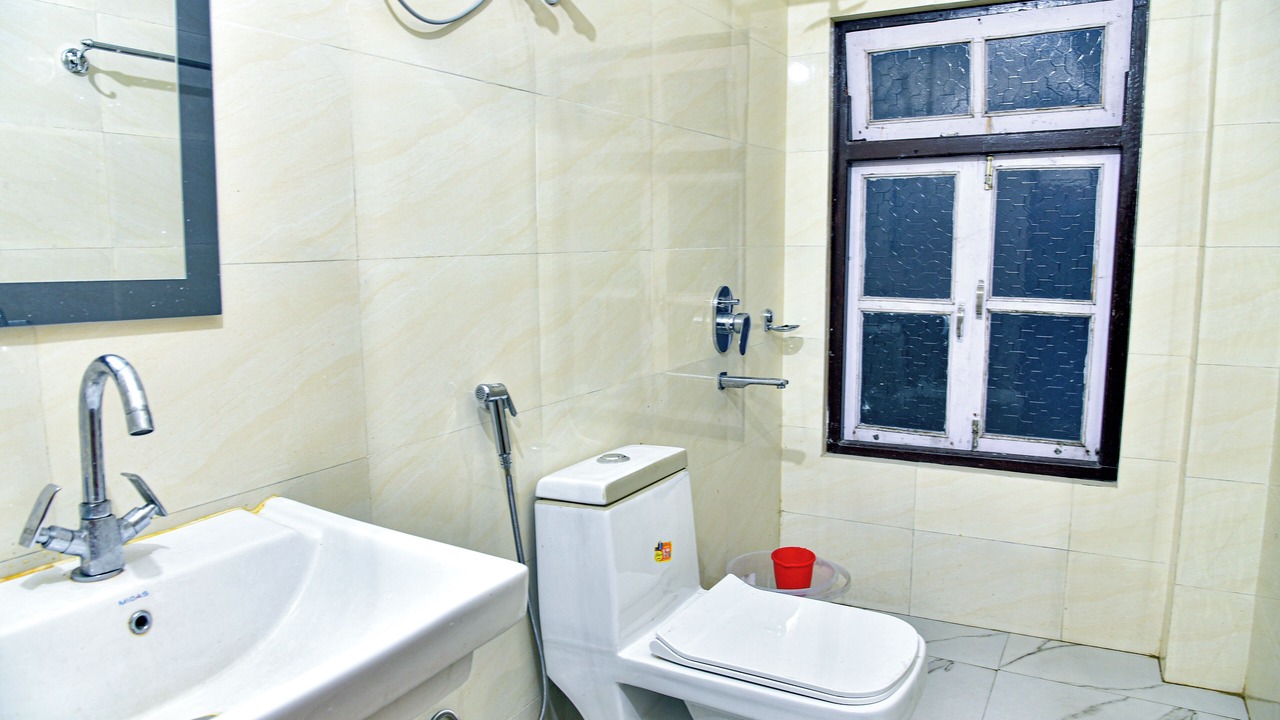 Photo of Bathroom in Mangan