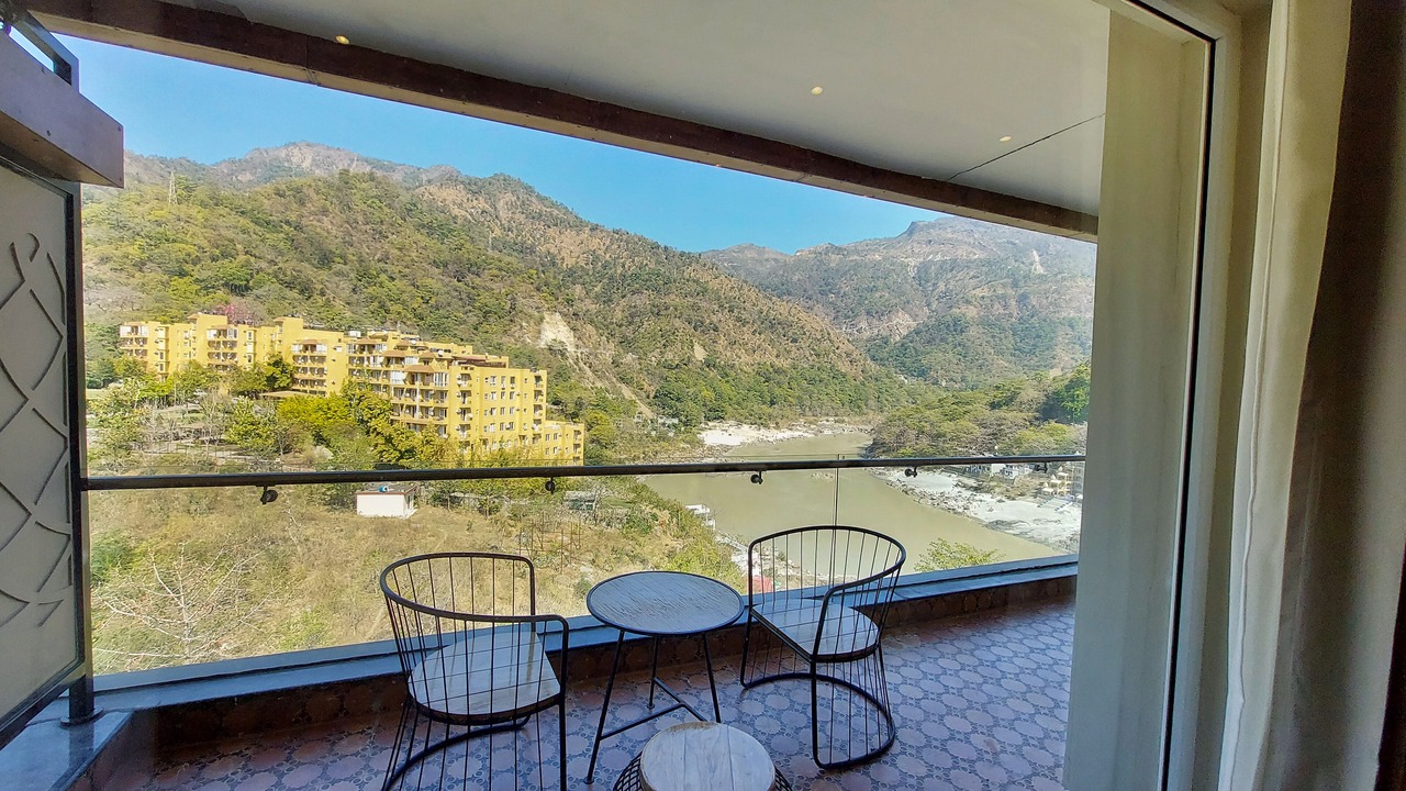 Photo of Patio Balcony in Tapovan