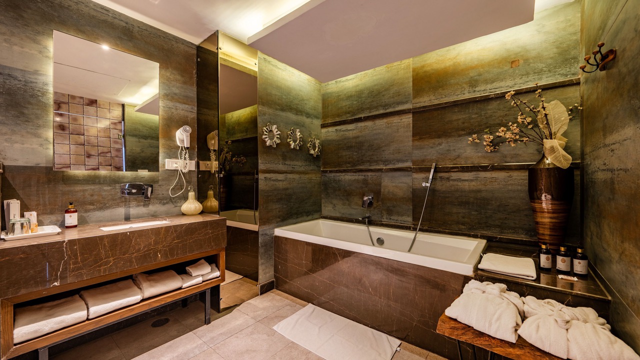 Photo of Bathroom in Tapovan