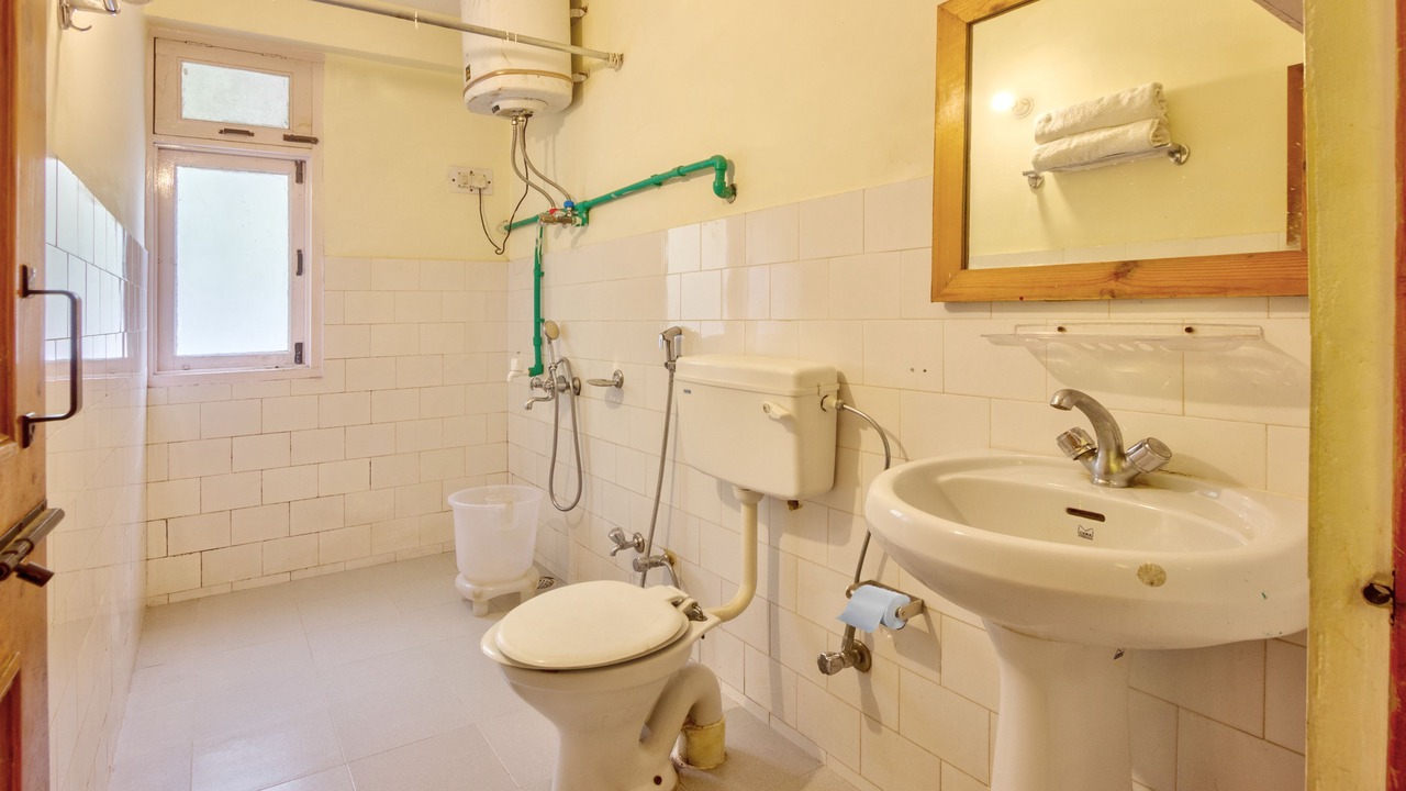 Photo of Bathroom in Aleo
