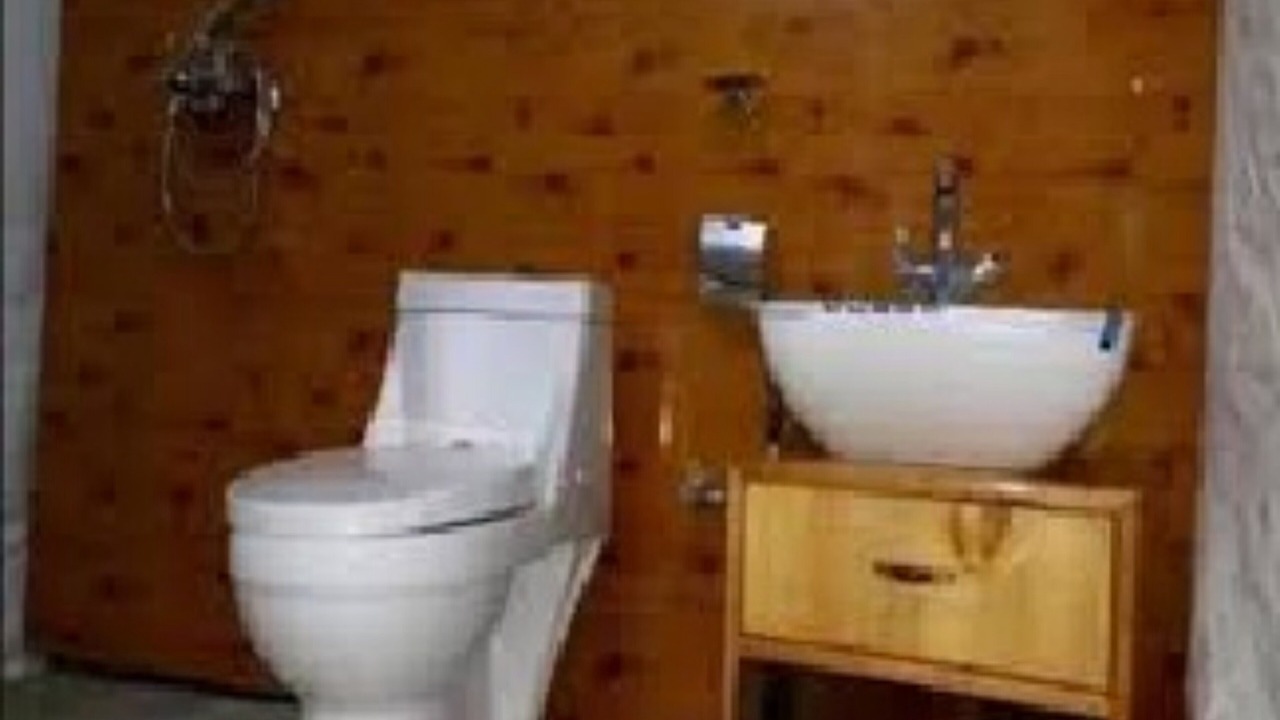Photo of Bathroom in Hunder