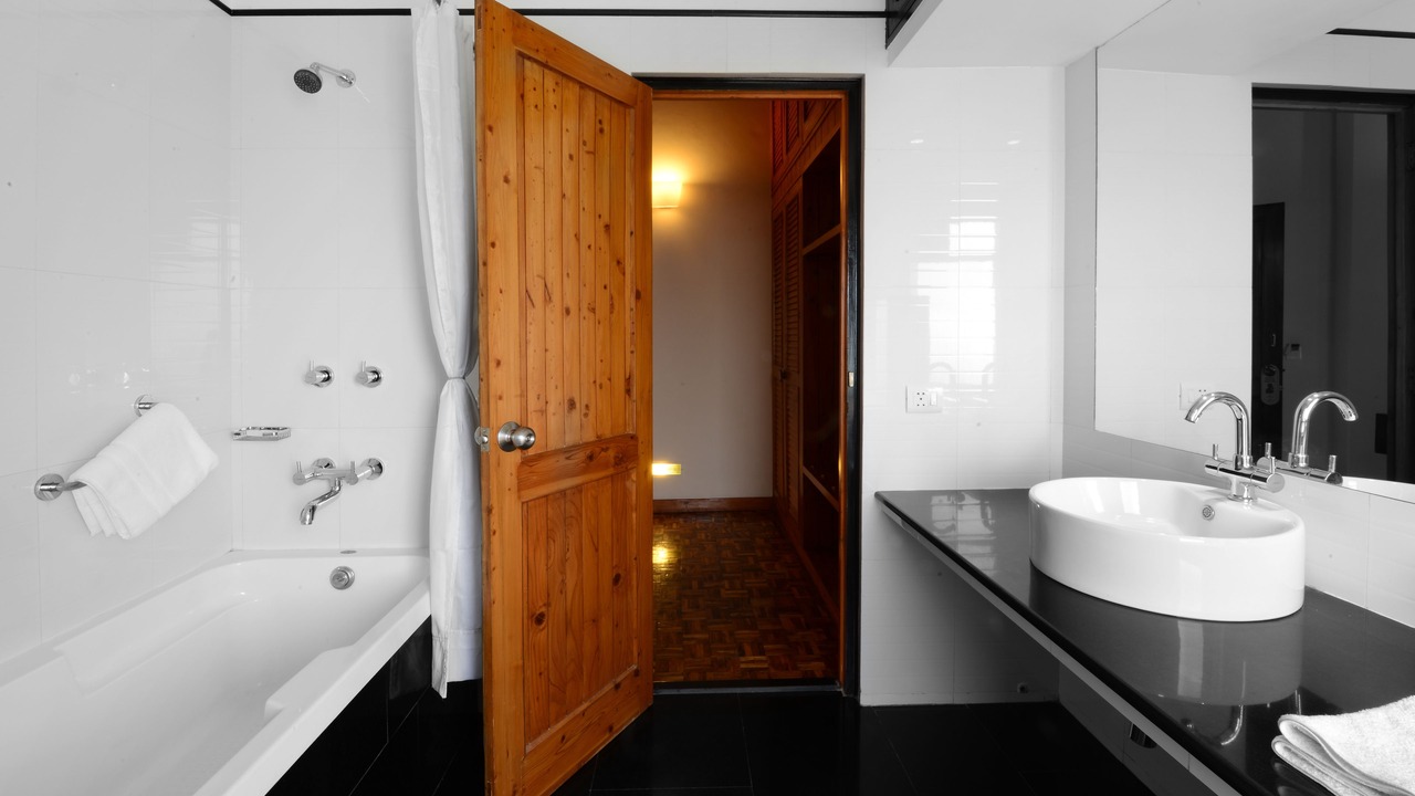 Photo of Bathroom in Shimla