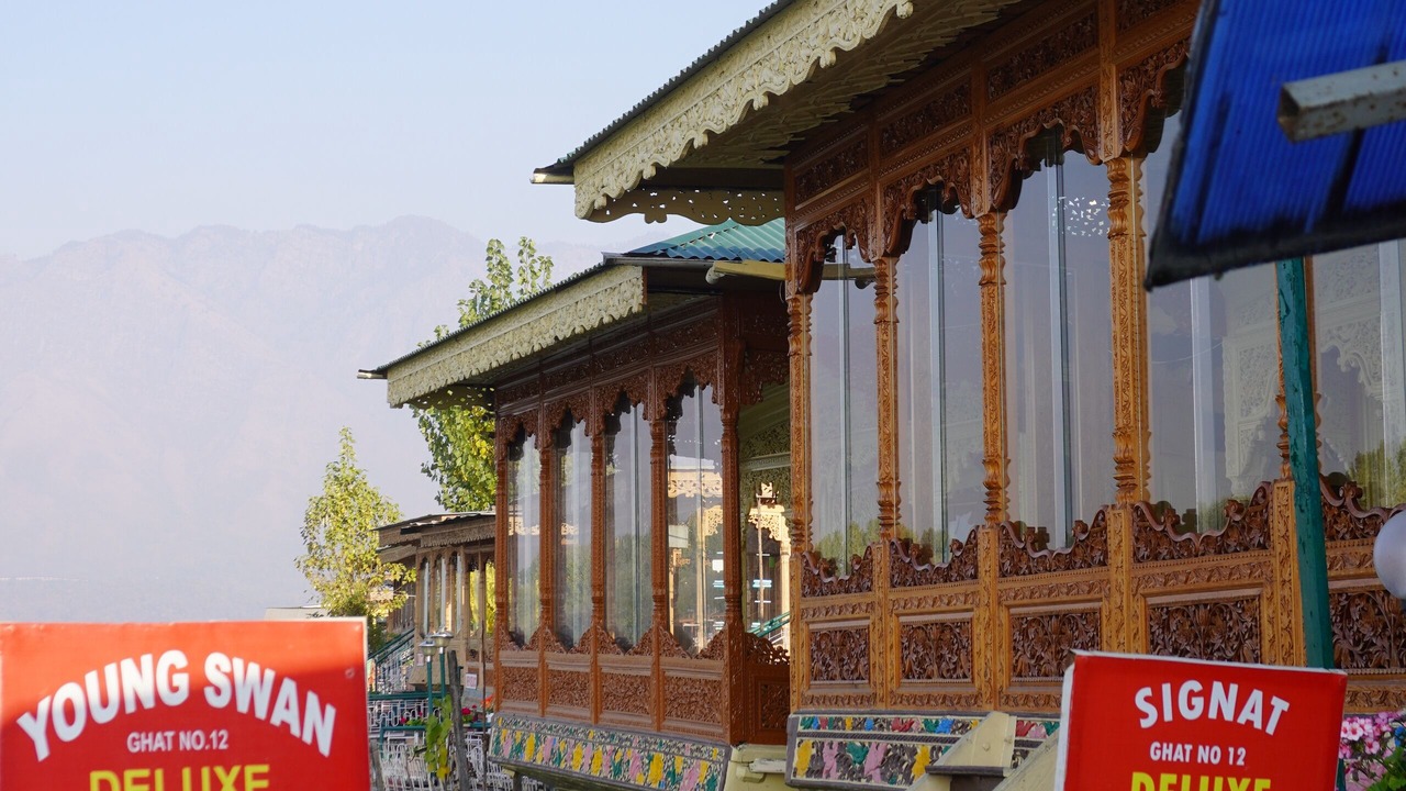 Photo of Outdoor in Dal Lake