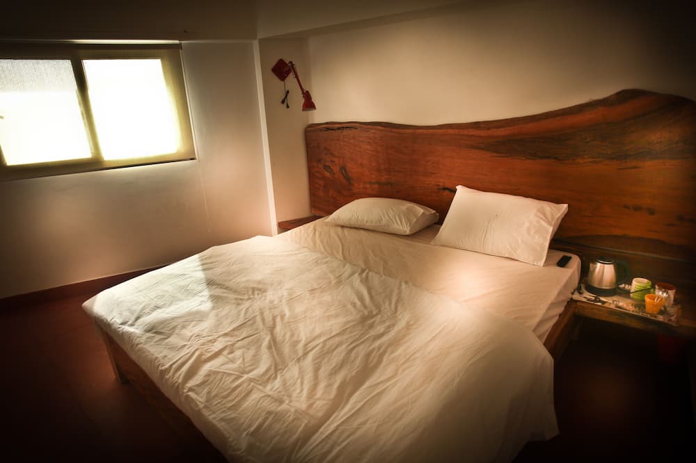 Photo of Bedroom in The Mall Road