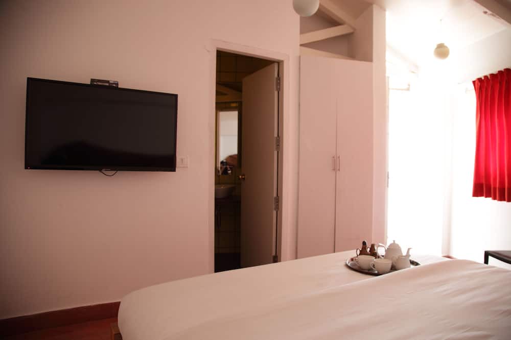 Photo of Bedroom in The Mall Road