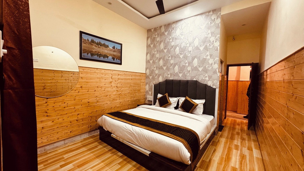 Photo of Bedroom in Sitapur