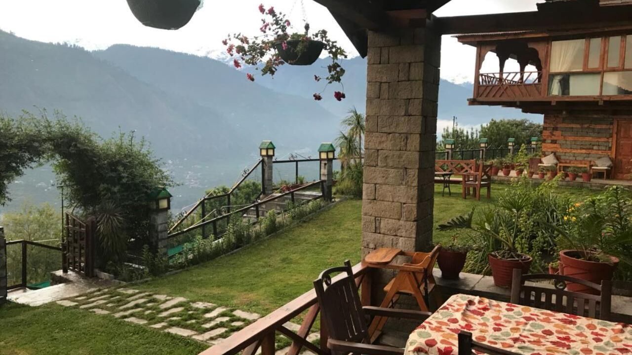 Photo of Patio Balcony in Mohal
