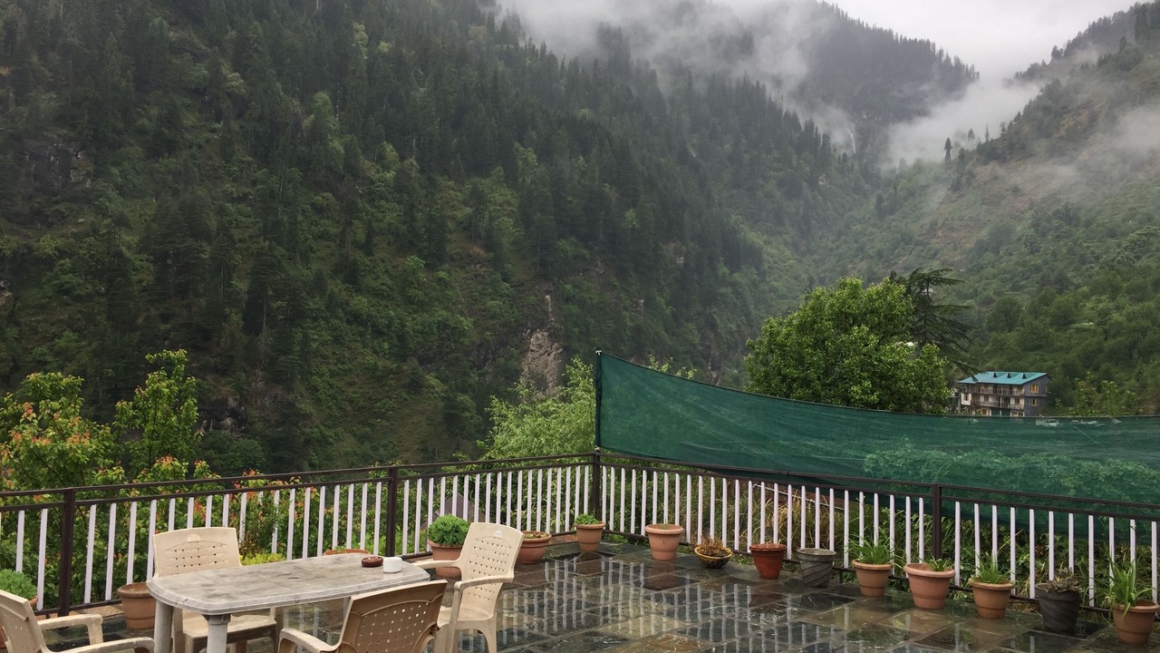 Photo of Patio Balcony in Manali