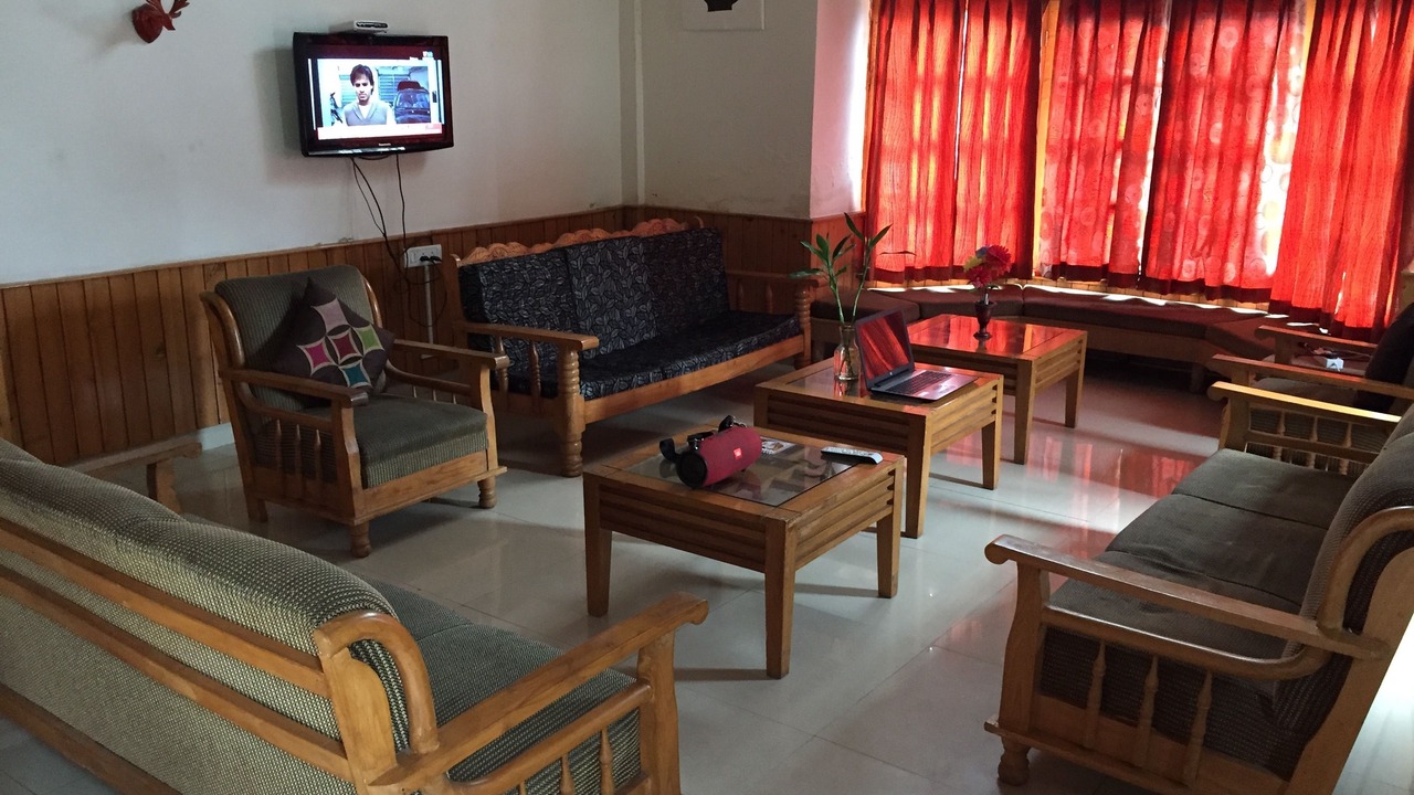 Photo of Livingroom in Manali